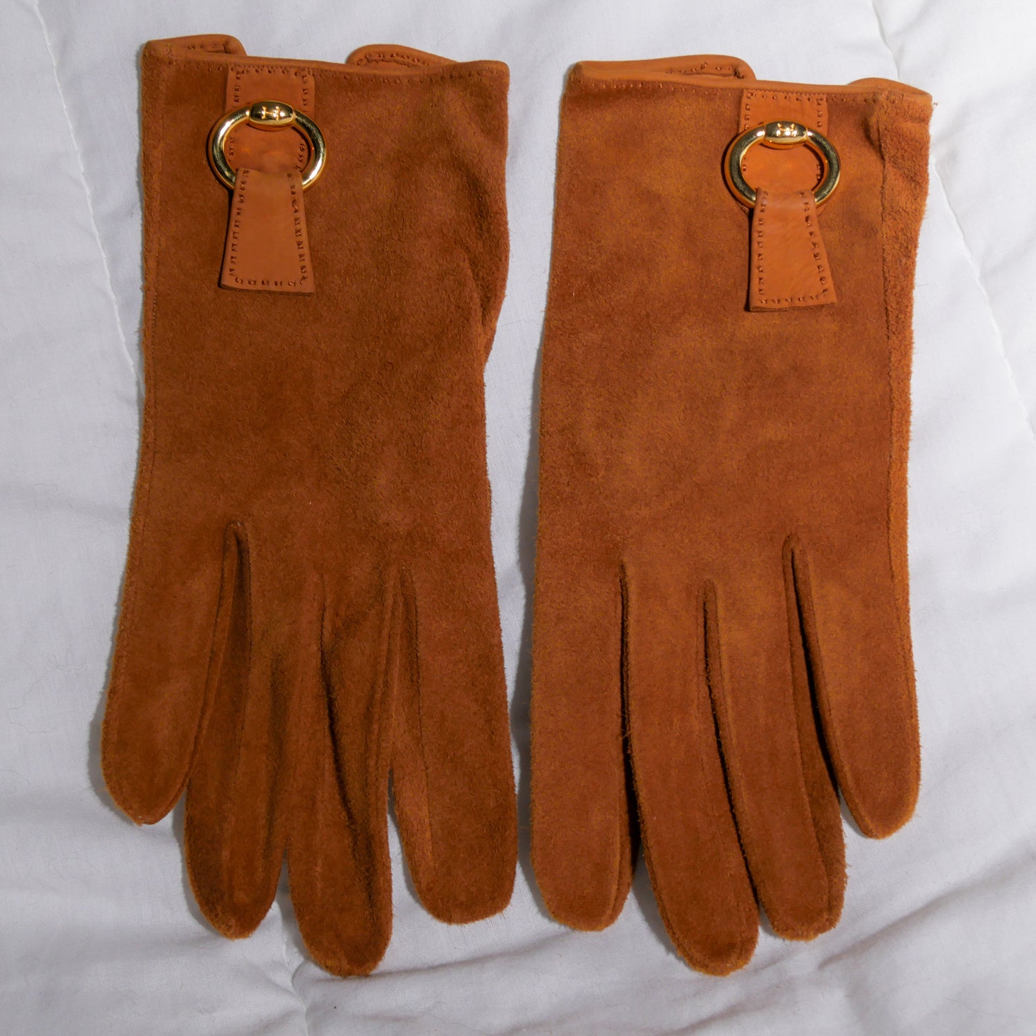 hermès gloves vintage suede camel gold buckle H 