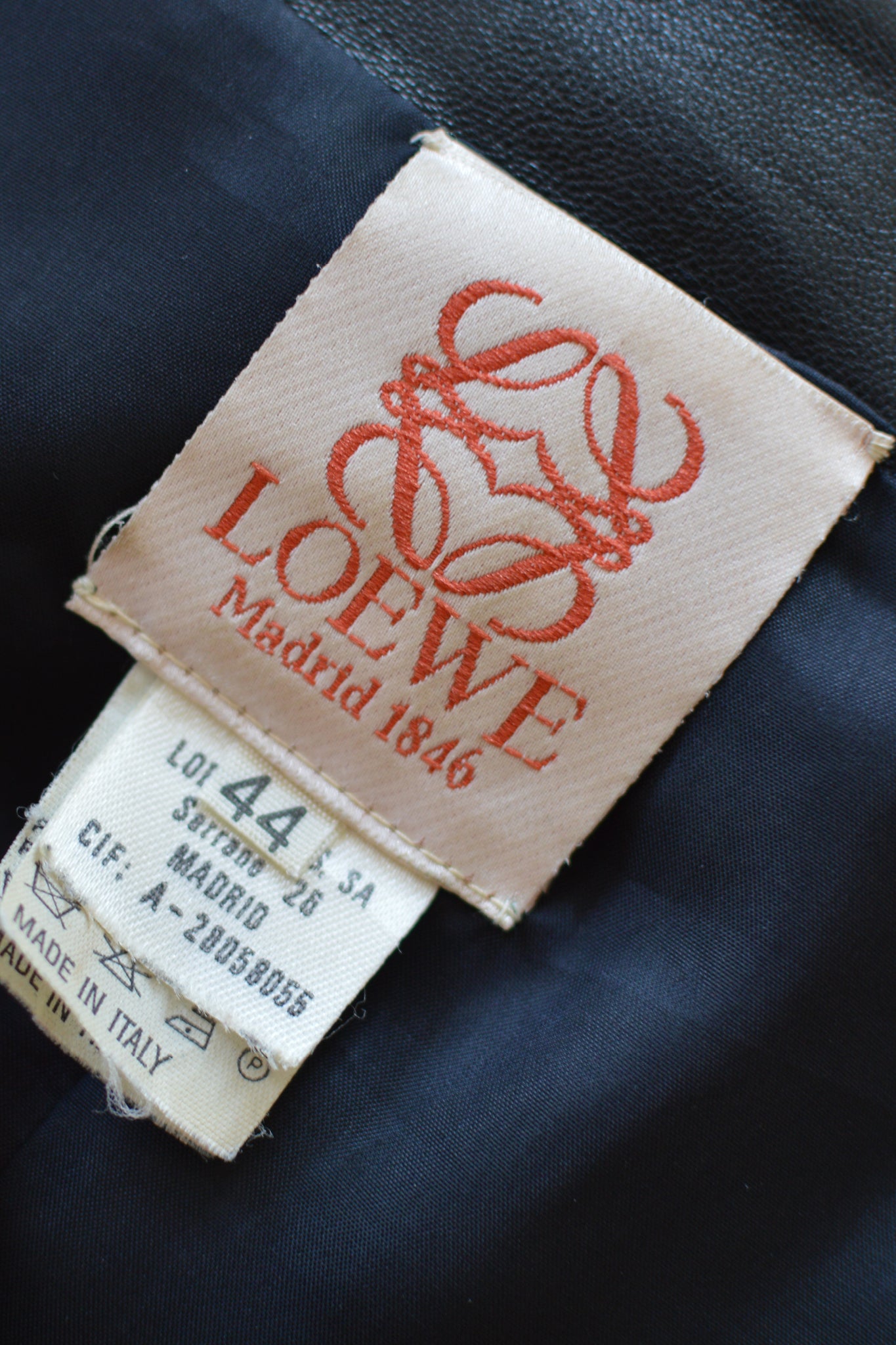 loewe vintage label griffe black leather skirt suit